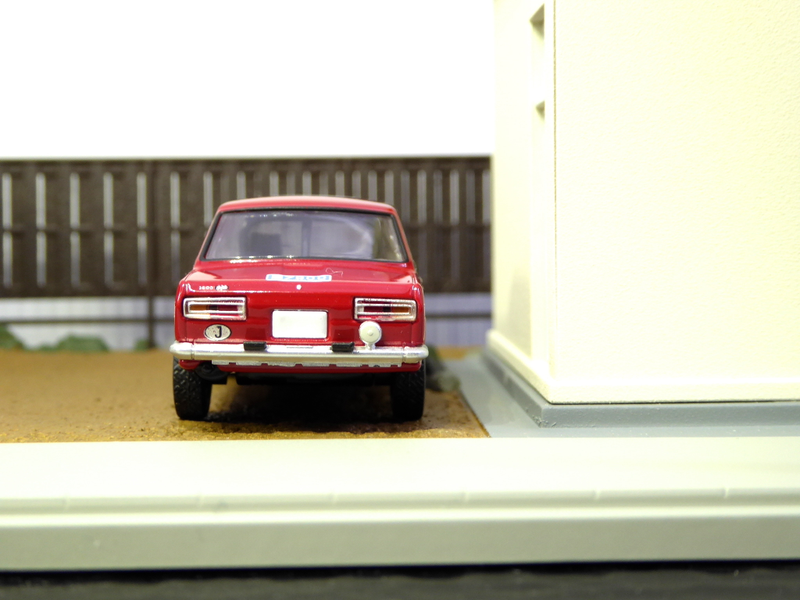 Illustration for article titled Hot Sixty 4th: Samurai Sun-day with unboxing a Rally car